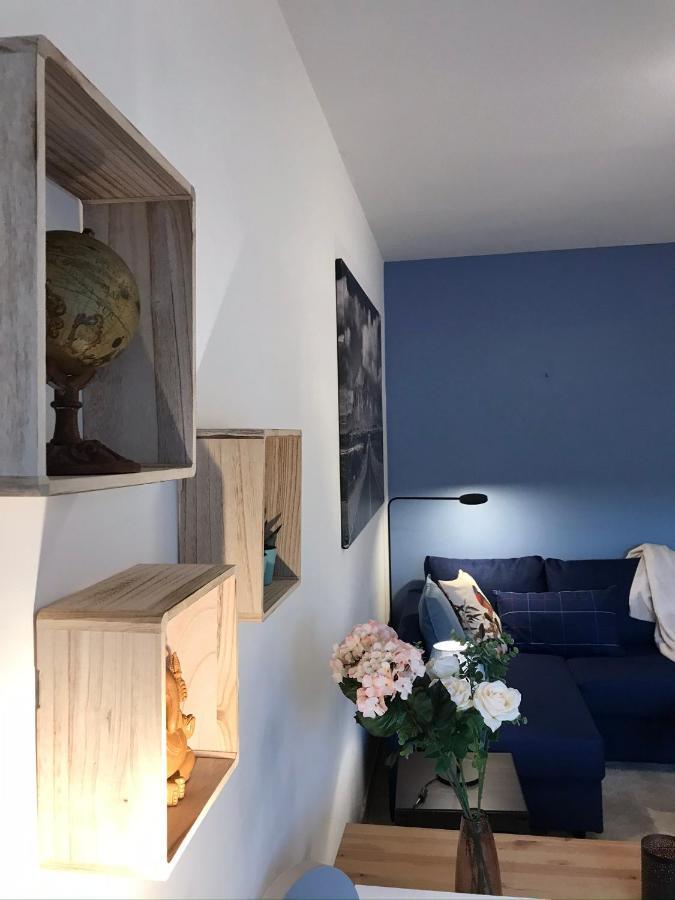 Lln Lodge Louvain-la-Neuve Bagian luar foto